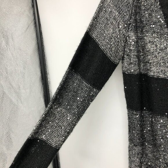 Questions brand Black & Grey Striped Sparkle Sequin Glitter Buttoned Cardigan XL - Picture 6 of 13